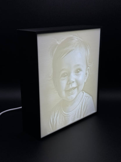 Lampada Litofania 3D Personalizzata con Foto – Regalo Unico Luminoso