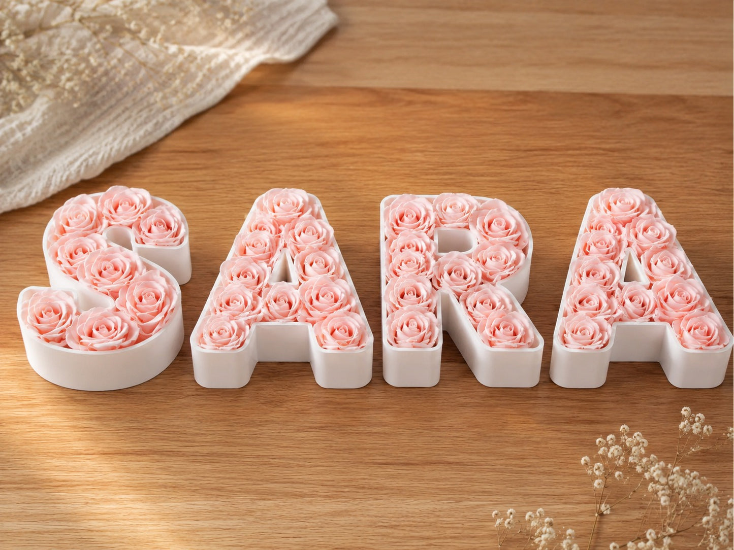 Lettere 3D riempibili nome SARA bianche con rose rosa